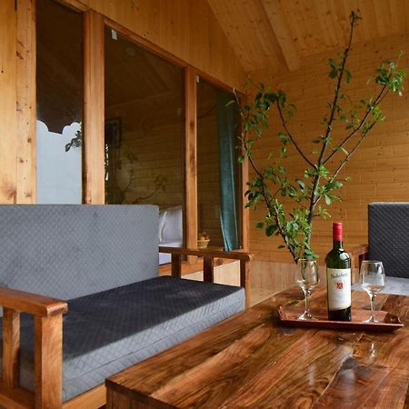 Hotel Tree House Latos Tandi à Jibhi Extérieur photo